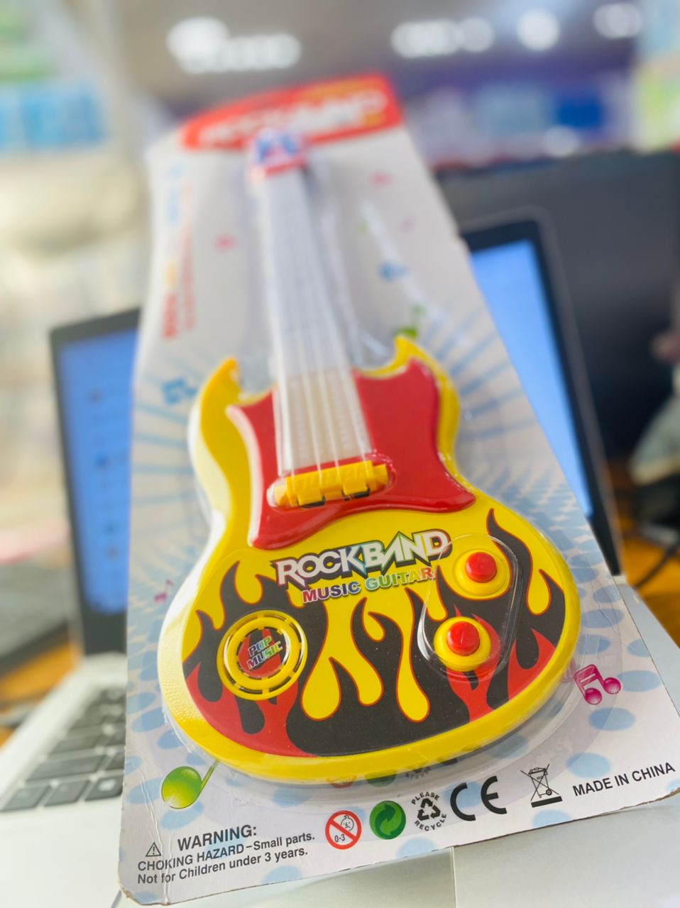 MUSIC GUITAR SMALL SIZE TOY