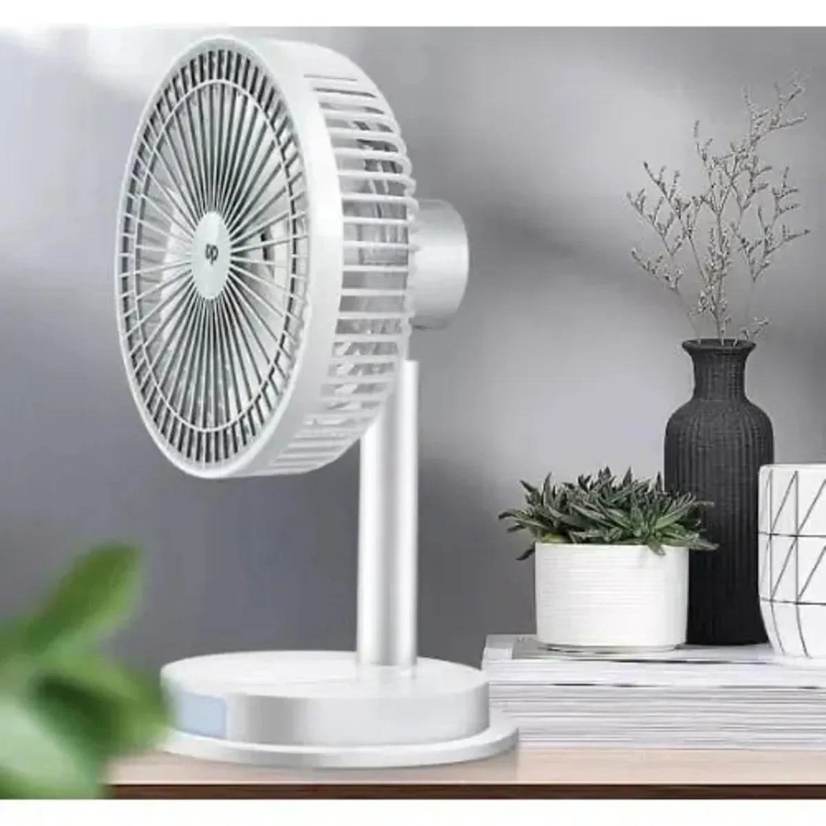 DP 7627 TABLE FAN